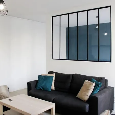 Апартаменты Superb 1br 4p - Etoiles Ternes Париж